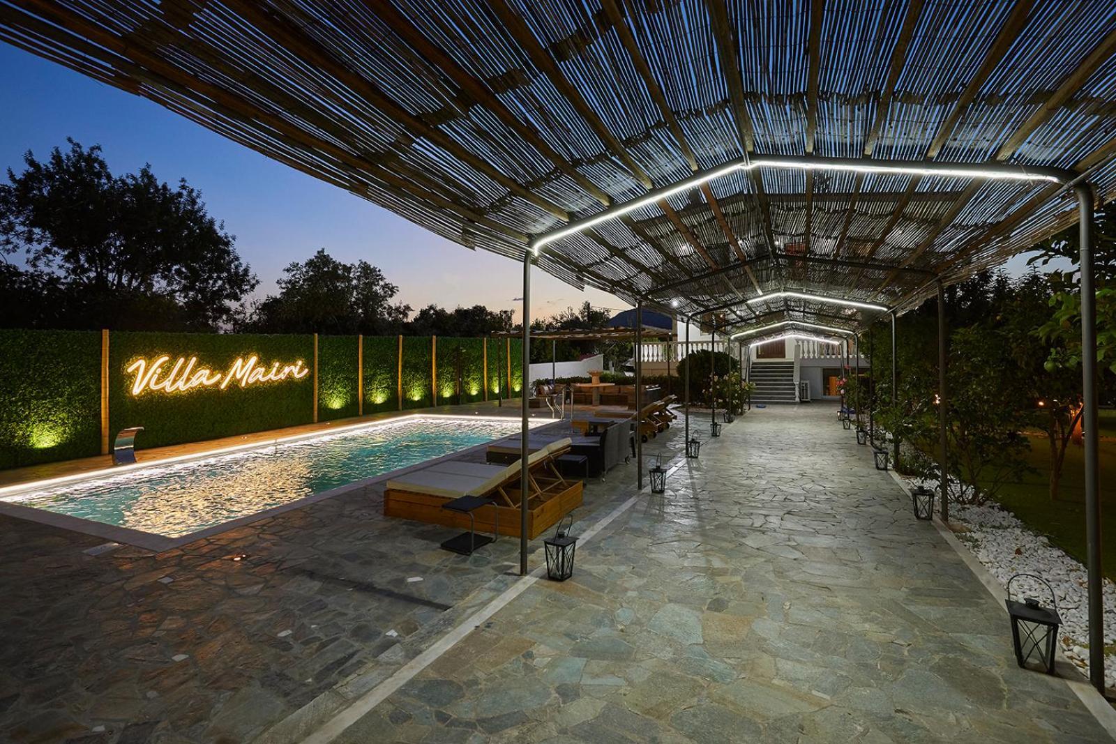 Villa Mairi - 2 Private Pools & Game Room Near Athens Salamís Eksteriør bilde