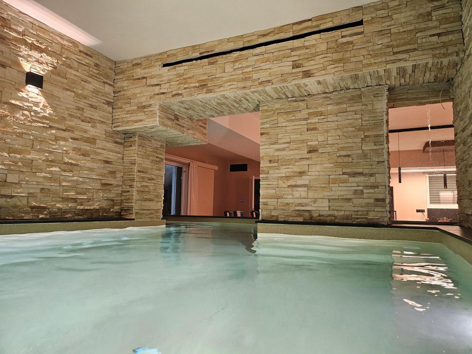 Villa Mairi - 2 Private Pools & Game Room Near Athens Salamís Eksteriør bilde