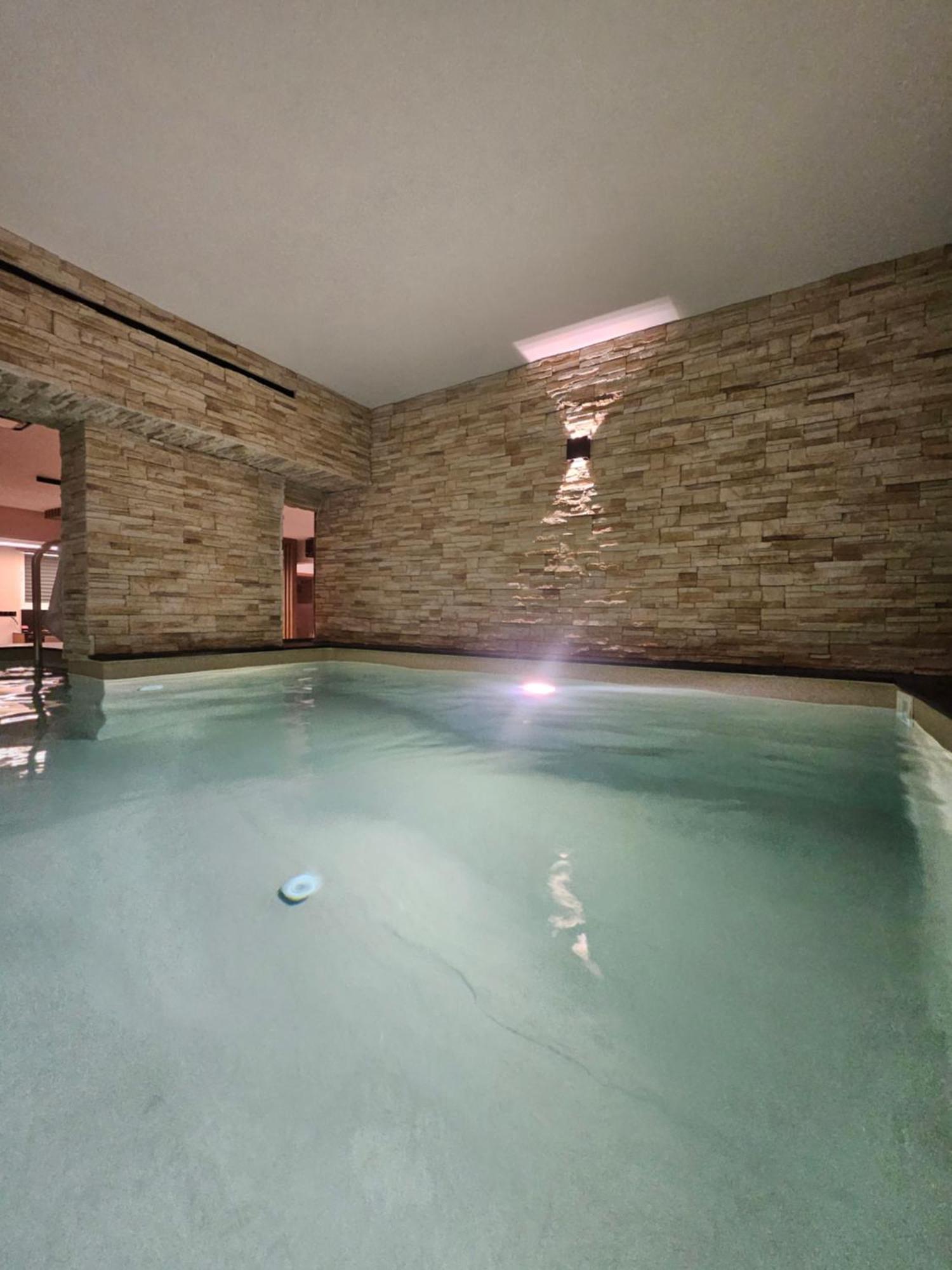 Villa Mairi - 2 Private Pools & Game Room Near Athens Salamís Eksteriør bilde